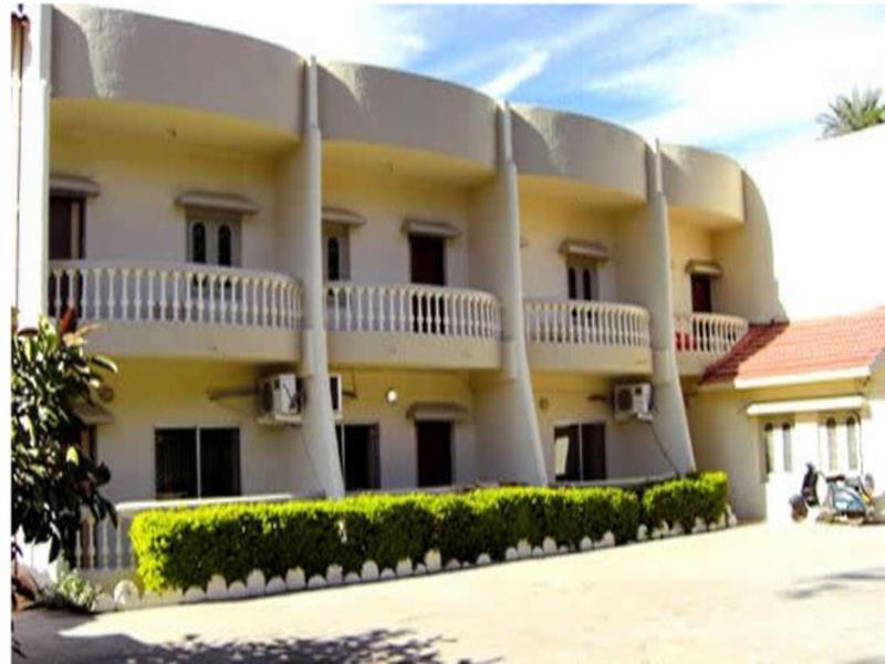 Hotel Savera Palace Mount Ábú Exteriér fotografie